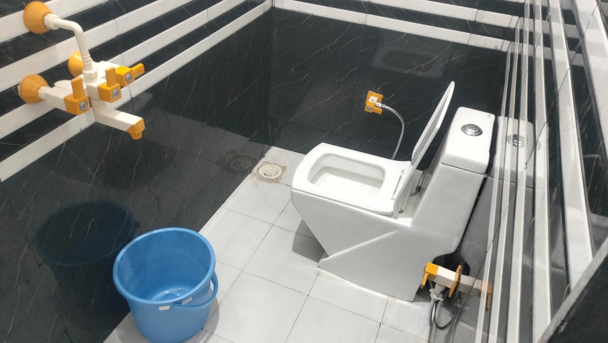 Maa Gayatri Dham Hotel Vrindāvan Екстериор снимка